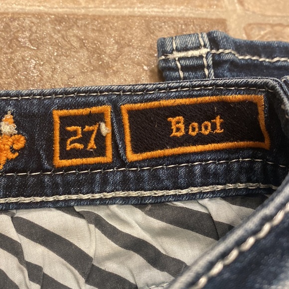 Rock Revival. Size 27. Boot cut. Barely worn. - Picture 4 of 8